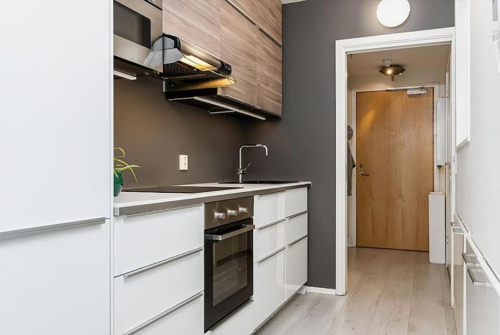 Koselig Og Sentralt Midt I Fargegaten Stavanger Exterior foto