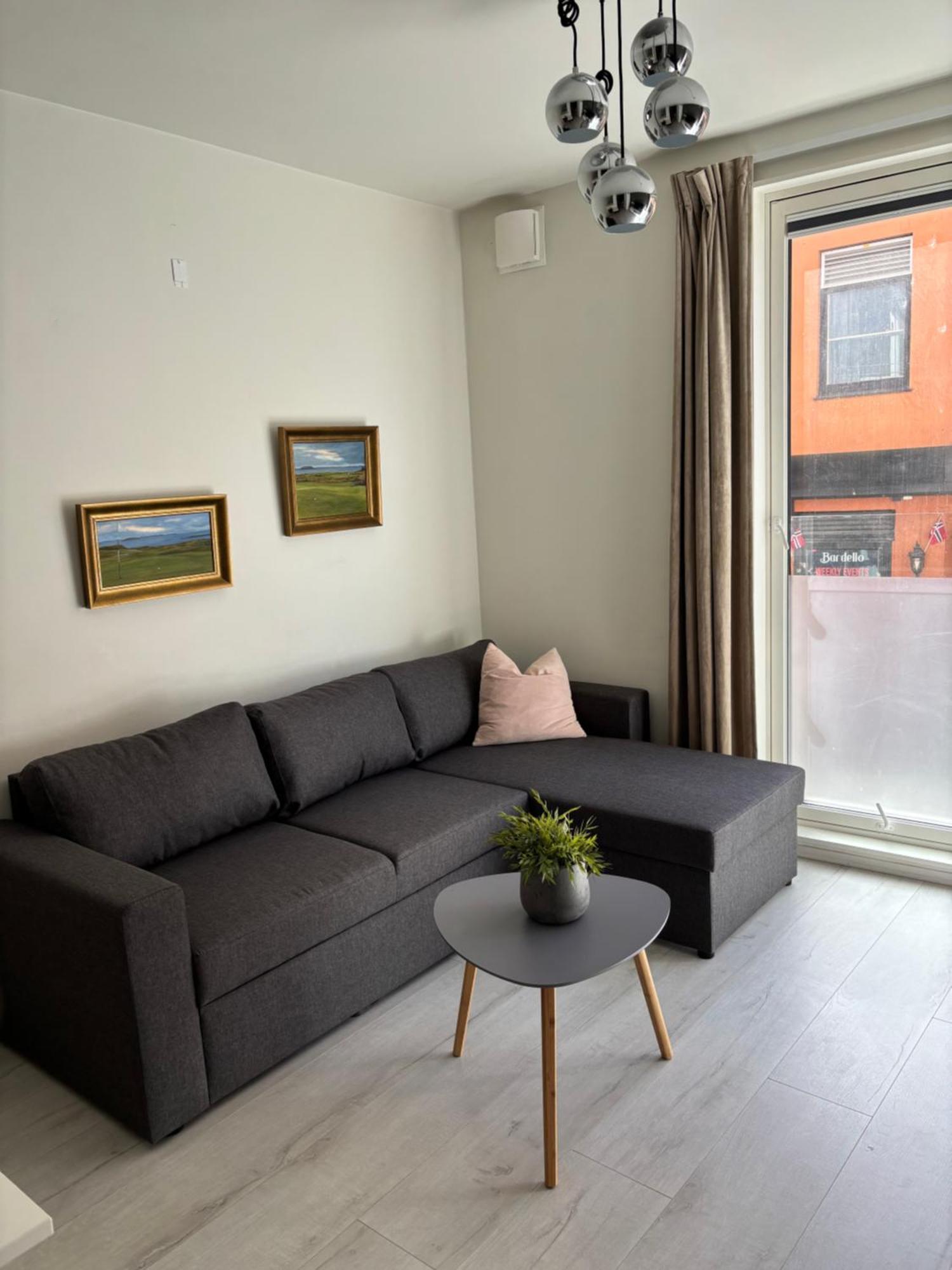 Koselig Og Sentralt Midt I Fargegaten Stavanger Exterior foto
